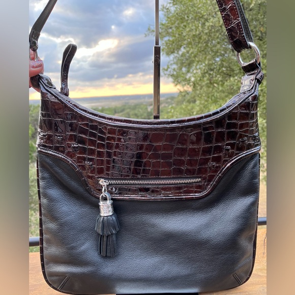 EUC Brighton Faux Croc Embossed Soft Leather Shoulder Bag - Picture 10 of 13